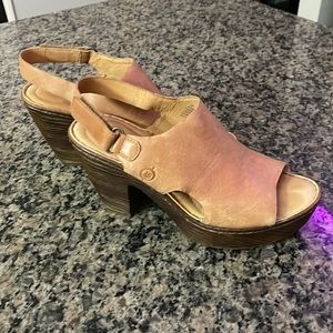 Born leather sandals